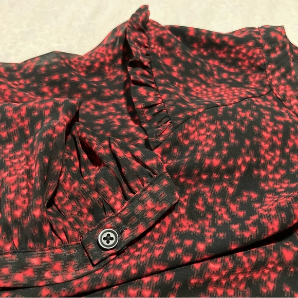 beachlunchlounge‎ Red and Black Midi Dress | Tiny Hearts Print - Picture 11 of 12